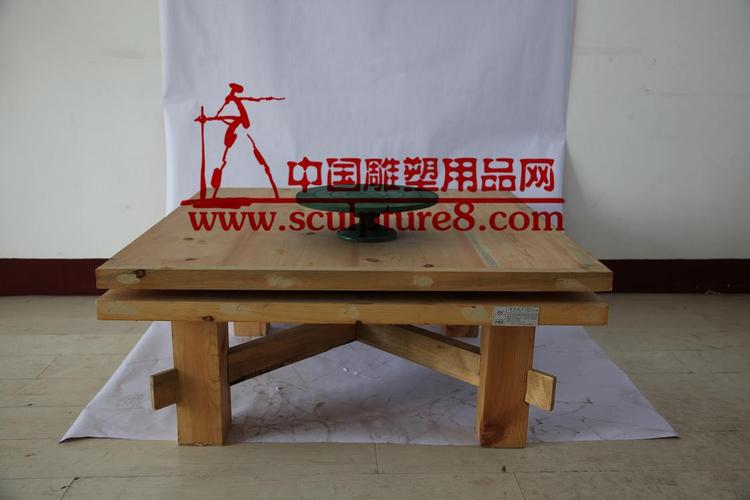 雕塑教學(xué)用品采購(gòu)指南 從雕塑工具到大人體轉(zhuǎn)臺(tái)的全方位解析